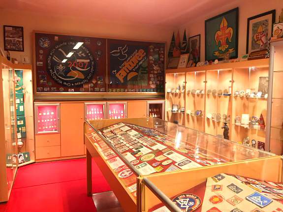 Sala de exposição dedicada aos Jamborees, em exposição no Museu do Escutismo de Dume, Braga